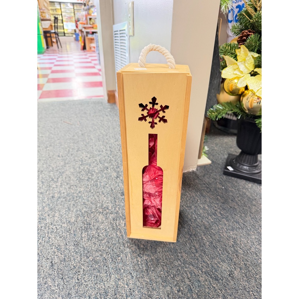 Rustic Wooden Wine Gift Box Snowflake Cutout Bottle Carrier with Rope Handle